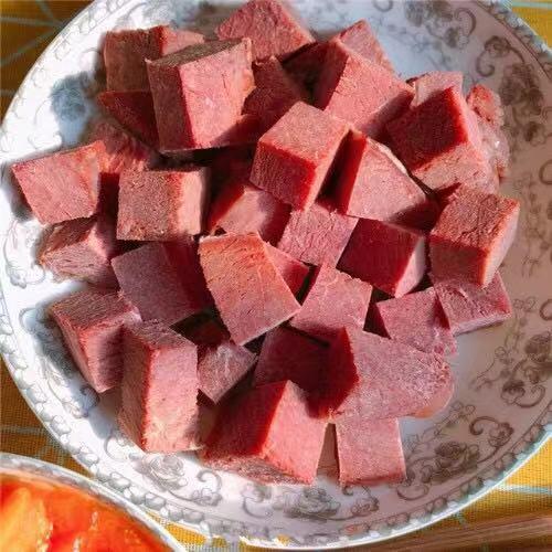 娱乐吃瓜酱一百块钱蛋糕,揭秘明星们的甜蜜秘密