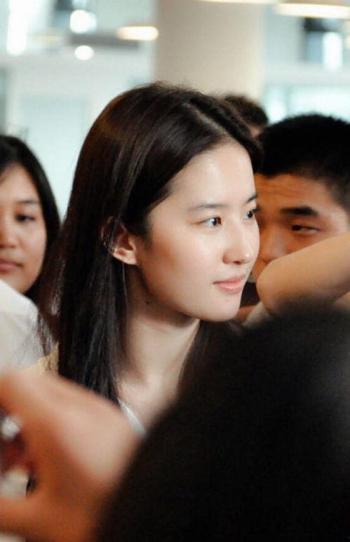 女明星录综艺晒不黑,揭秘明星防晒秘籍