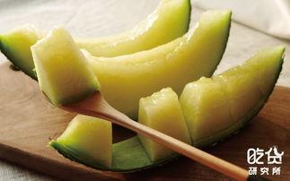 早上吃蜜瓜好吗,开启美好一天的健康选择
