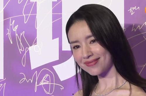 像蛇的明星,揭秘那些与蛇共舞的璀璨身影